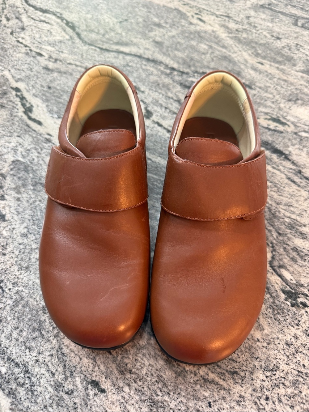 Women’s Brown Leather Slip-On Strap Size 8.5 (4E) Loafers New without Box
